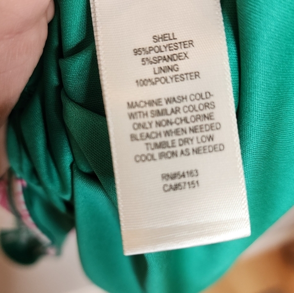 NWT Eliza J. Green/Pink floral stretch faux wrap dress.  Women's size 2. - Picture 16 of 16